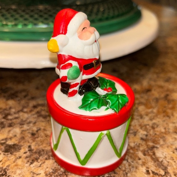 VINTAGE Woolworth Christmas Ceramic Candle
Drum Santa Claus Lid Hand Painted - Picture 2 of 10
